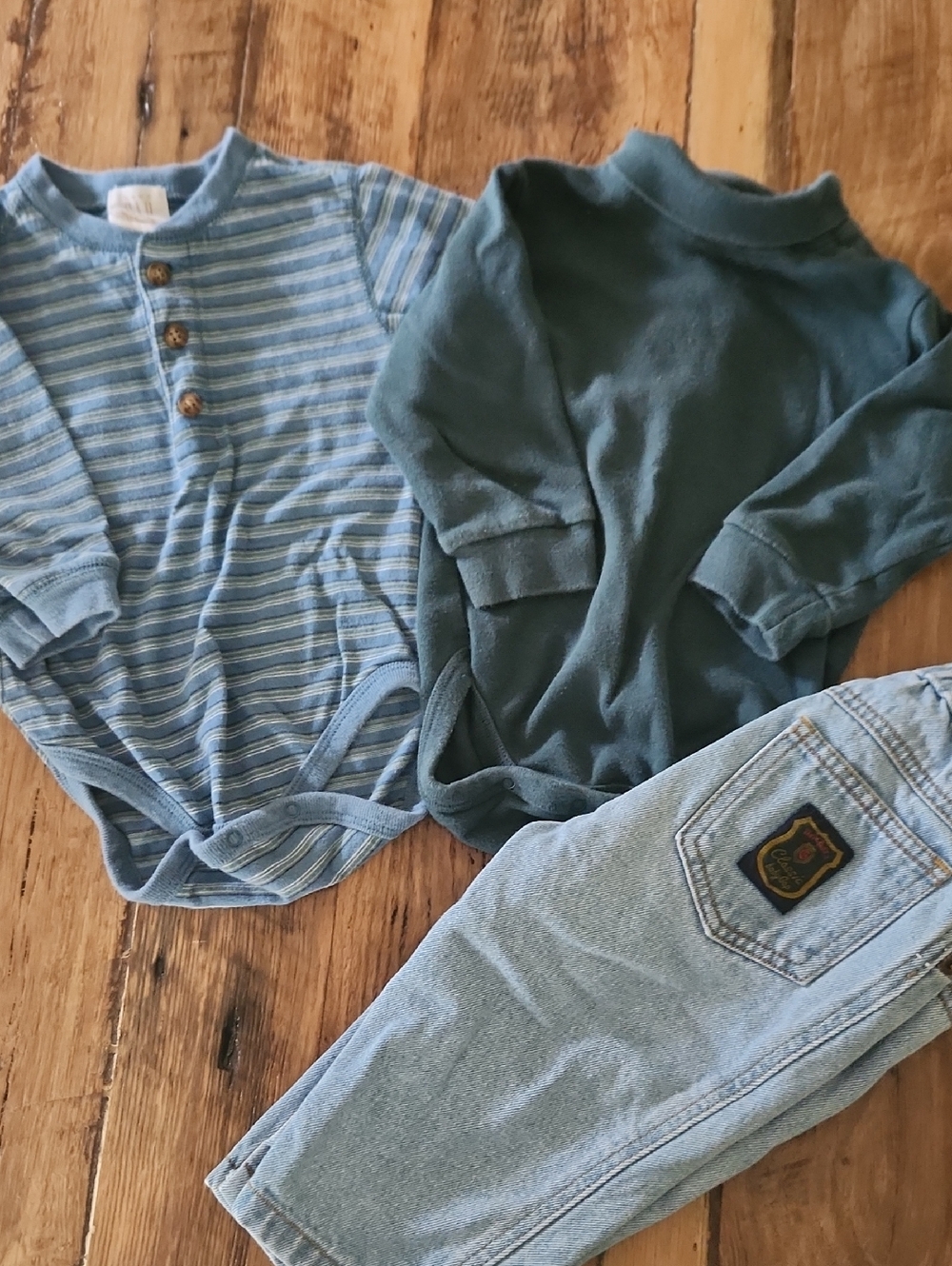 Baby GAP Blue Striped Henley Bodysuit & Green Top With Jeans Size 6-12 mos